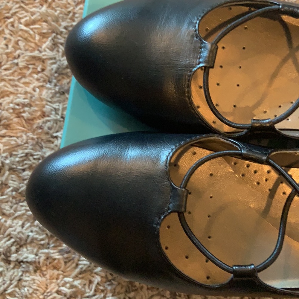 Array Echo Black Slip On Size 8.5 - image 7